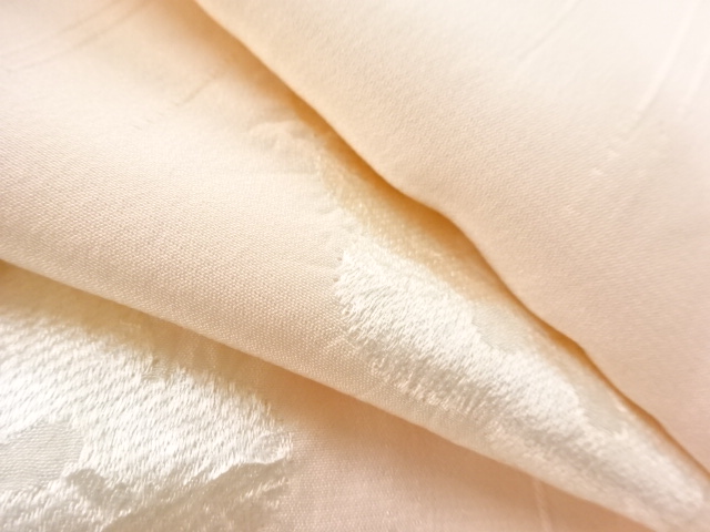  絞り梅模様長襦袢